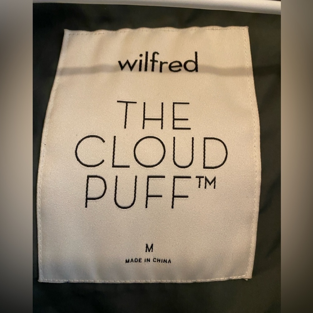 EUC Aritzia Wilfred The Cloud Puff long coat size M - Picture 4 of 8